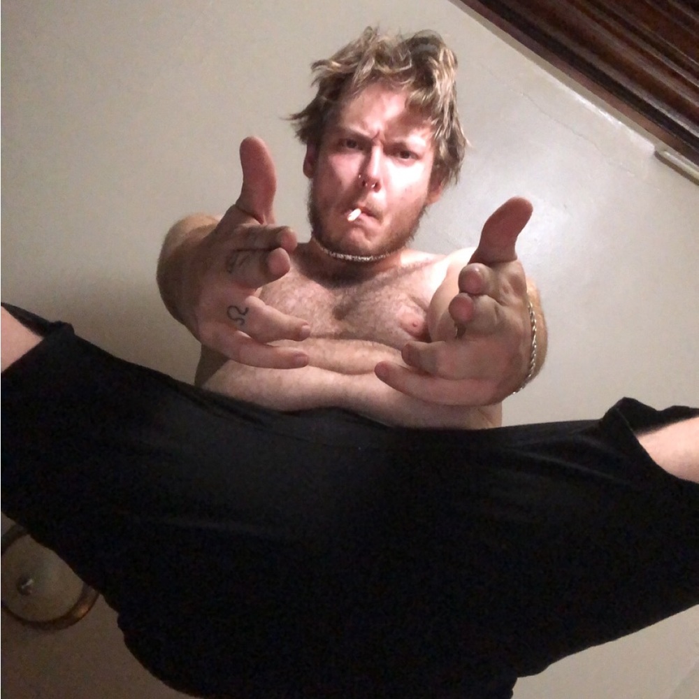 Meet your Posher, Dyllan
